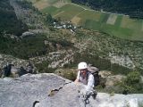 La Grande Falaise: Martin en d�sescalade