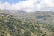 Le rocher d'Arthouze: Vue sur Orci�res