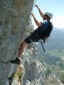 Roche Veyrand: Dans le 2�me petit surplomb ...