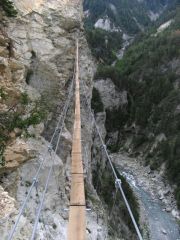 Les rois mages: Passerelle en bois de 82 m�tres !