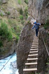 Saint-Christophe-en-Oisans: la passerelle