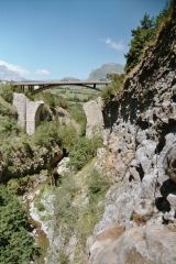 Les �troits : travers�e des Beaumes: Vu sur le pont des Etroits