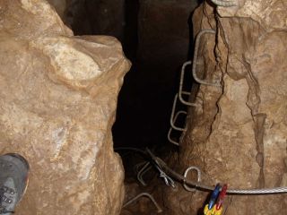 Via souterrata de la Tune: La chemin�e