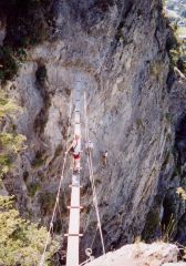 Le Rocher Saint-Pierre: Paserelle du 2�me tron�on