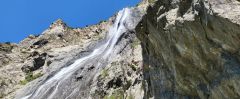 Le voile de la mari�e (cascade de la Pisse)