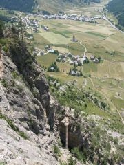 La Clapire: Surplomb de la passerelle et vue sur la valle de Ceillac