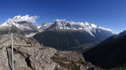 Via ferrata des Evettes: La chaîne du Mont Blanc en 16/9ème !