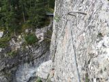 La cascade du Vallon de Brard: Continuing along the route, high above the valley