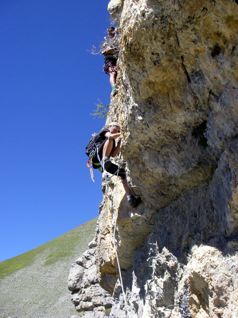 : auron038.jpg