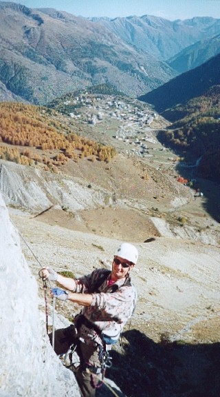 : auron05.jpg