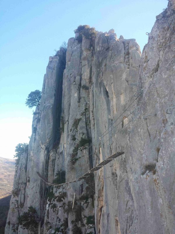 Rocher du Saint-Julien: buislesbaronnies020.jpg