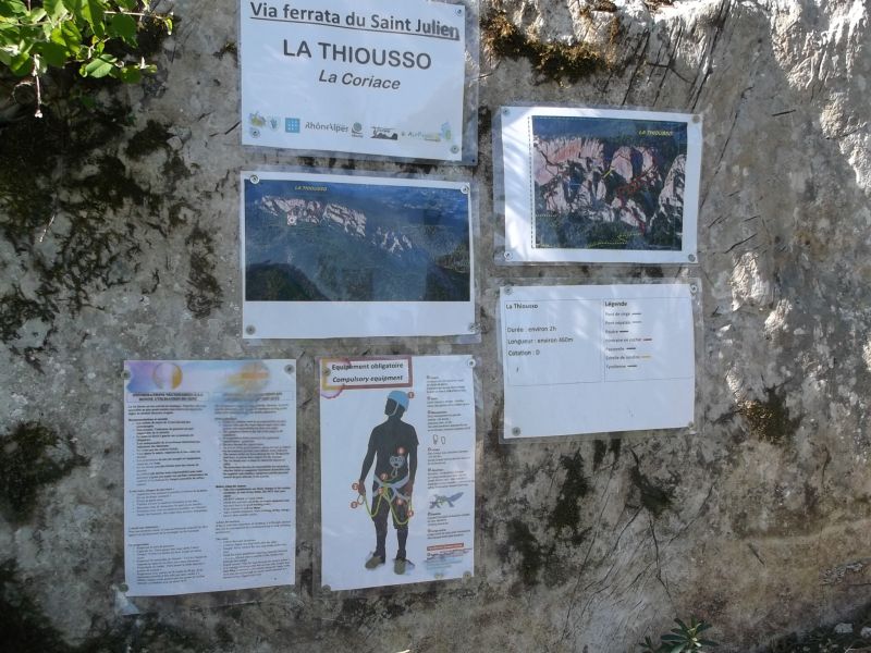 Rocher du Saint-Julien: buislesbaronnies055.jpg
