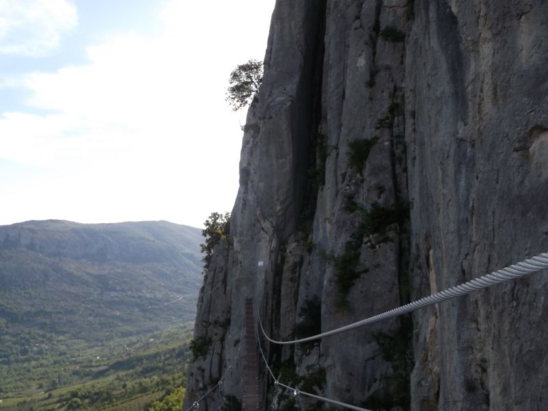 Rocher du Saint-Julien: buislesbaronnies057.jpg