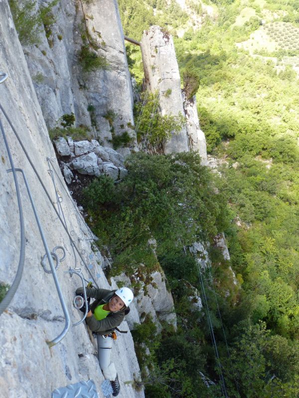 Rocher du Saint-Julien: buislesbaronnies073.jpg