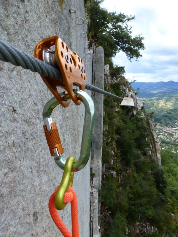 Rocher du Saint-Julien: buislesbaronnies080.jpg