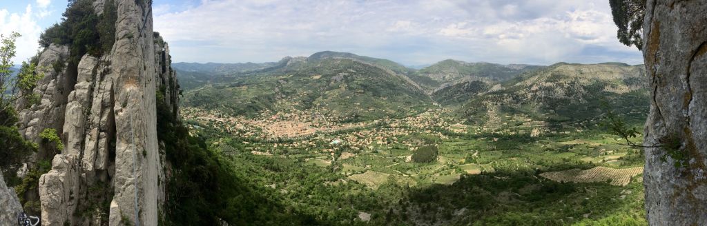 Rocher du Saint-Julien: buislesbaronnies089.jpg