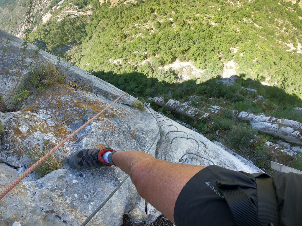 Rocher du Saint-Julien: buislesbaronnies120.jpg