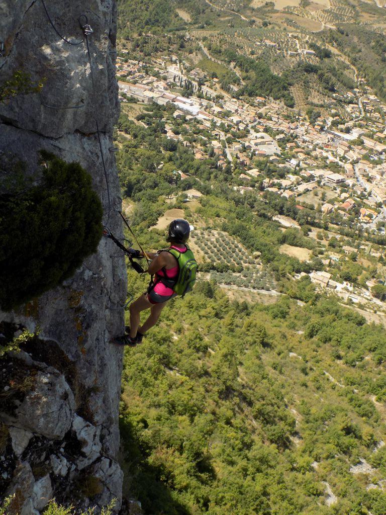 Rocher du Saint-Julien: buislesbaronnies135.jpg