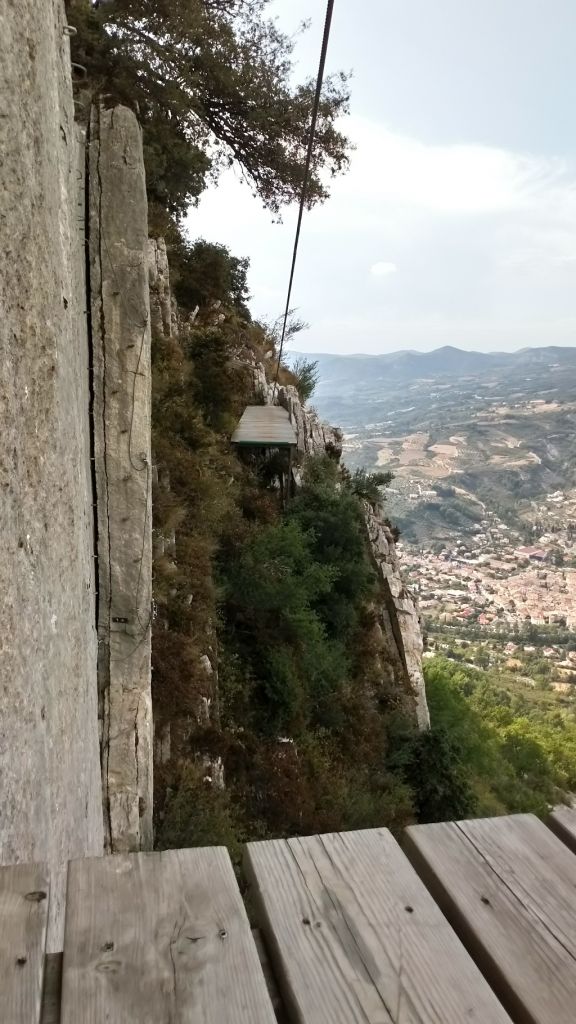 Rocher du Saint-Julien: buislesbaronnies137.jpg