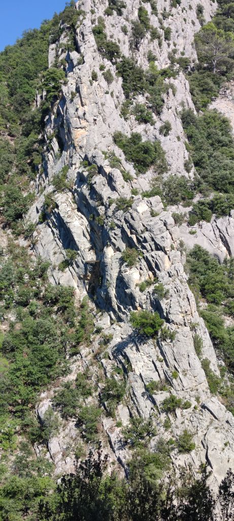 Rocher du Saint-Julien: buislesbaronnies147.jpg