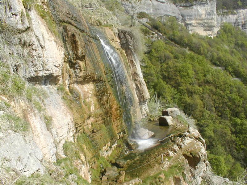La vire des lavandi�res: crolles41.jpg