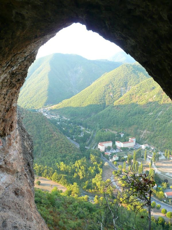 Le Rocher de Neuf Heures: dignelesbains012.jpg