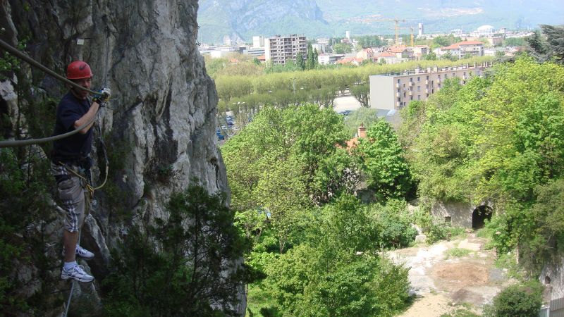 Les prises de la Bastille: grenoble045.jpg