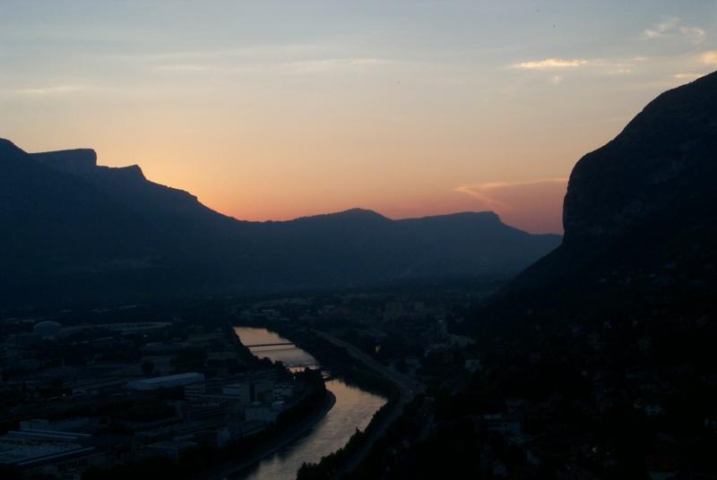 Les prises de la Bastille: grenoble30.jpg