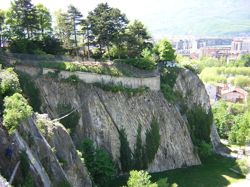 Les prises de la Bastille: grenoble34.jpg