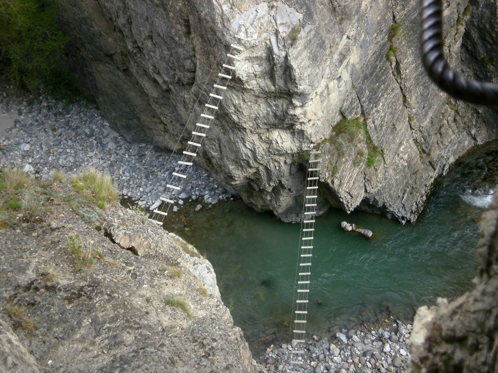 Les Gorges de la Durance: largentierelabessee041.jpg