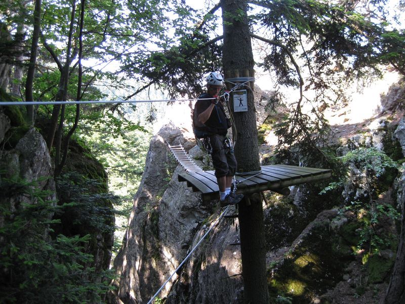Puy des Juscles: lepertuis031.jpg