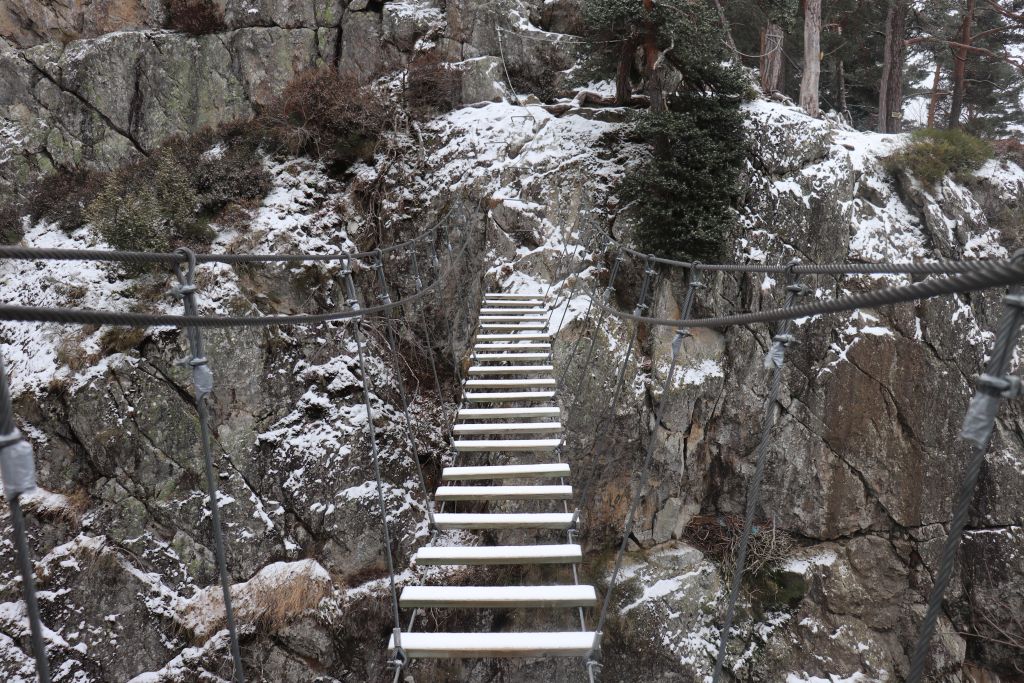 Puy des Juscles: lepertuis050.jpg