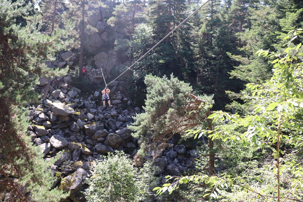 Puy des Juscles: lepertuis056.jpg