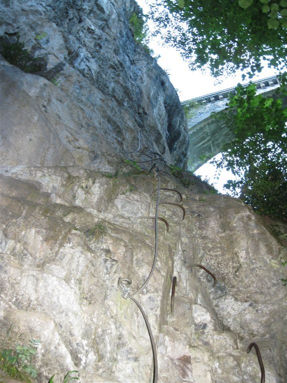 Pont Napol�on: luzstsauveur010.jpg