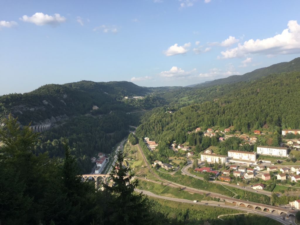 La Roche au Dade: morez053.jpg