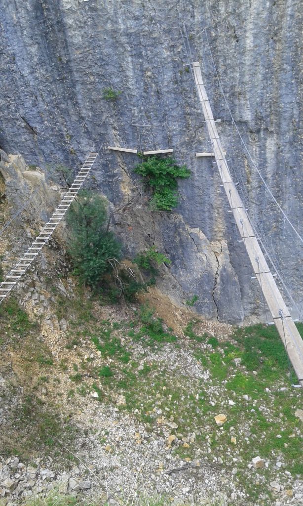 La Roche au Dade: morez057.jpg