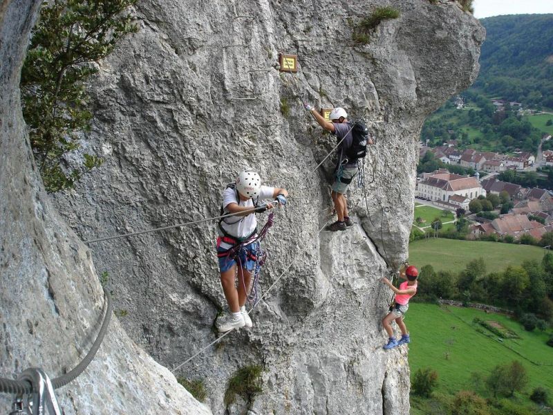 La Roche du Mont: ornans022.jpg