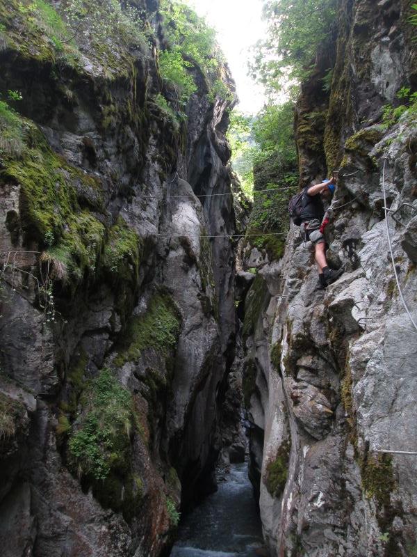 Les Gorges d�Ailefroide: pelvouxlesclaux019.jpg