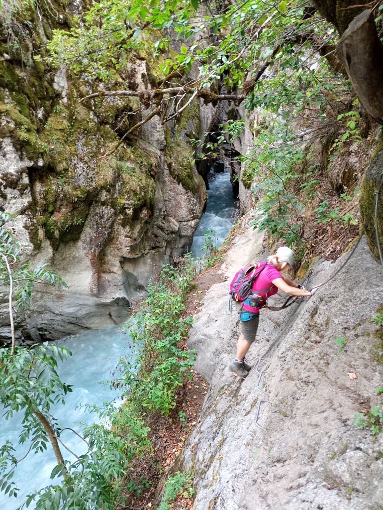 Les Gorges d�Ailefroide: pelvouxlesclaux045.jpg