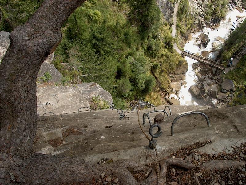La cascade de la Fra�che: pralognan05.jpg