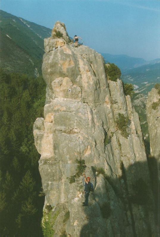 Les demoiselles du Castagnet: pugettheniers065.jpg