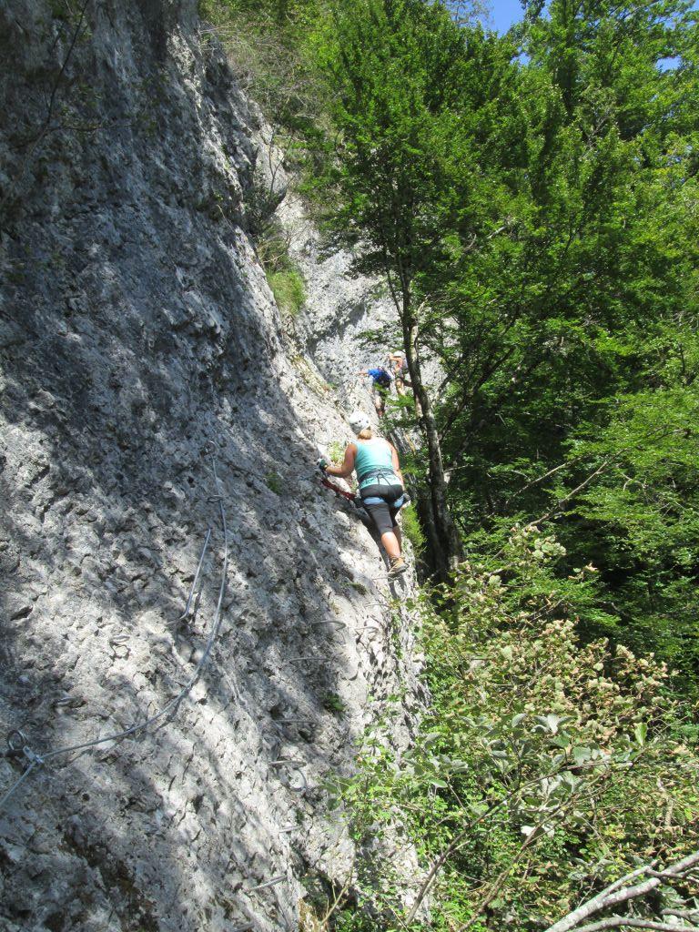 Rocher de l'Envers: saintvincentdemercuze032.jpg