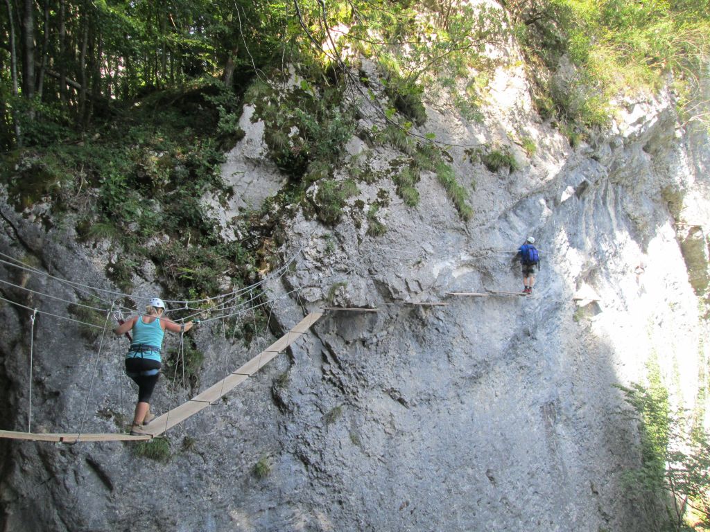Rocher de l'Envers: saintvincentdemercuze036.jpg
