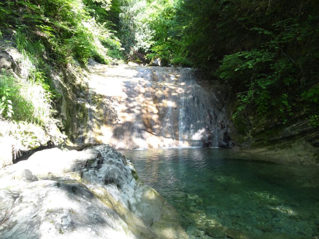 Rocher de l'Envers: saintvincentdemercuze050.jpg