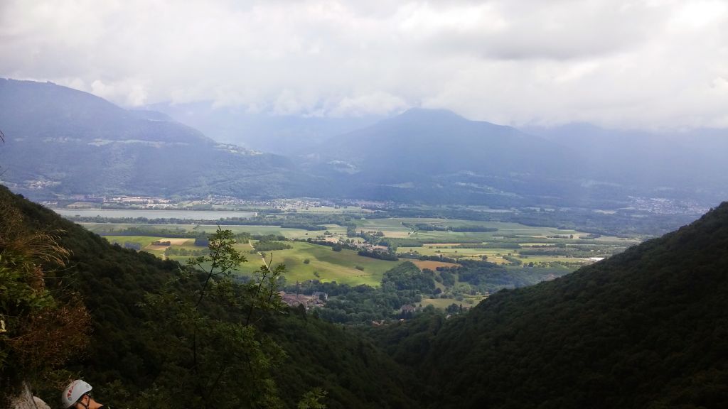 Rocher de l'Envers: saintvincentdemercuze063.jpg