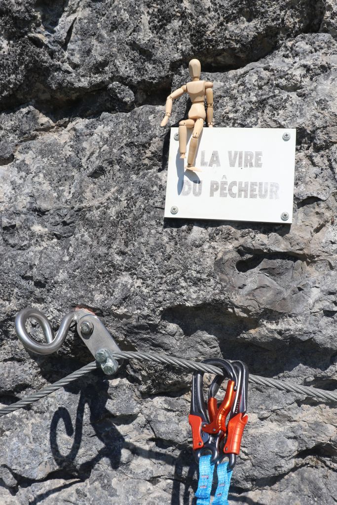 Rocher de l'Envers: saintvincentdemercuze090.jpg