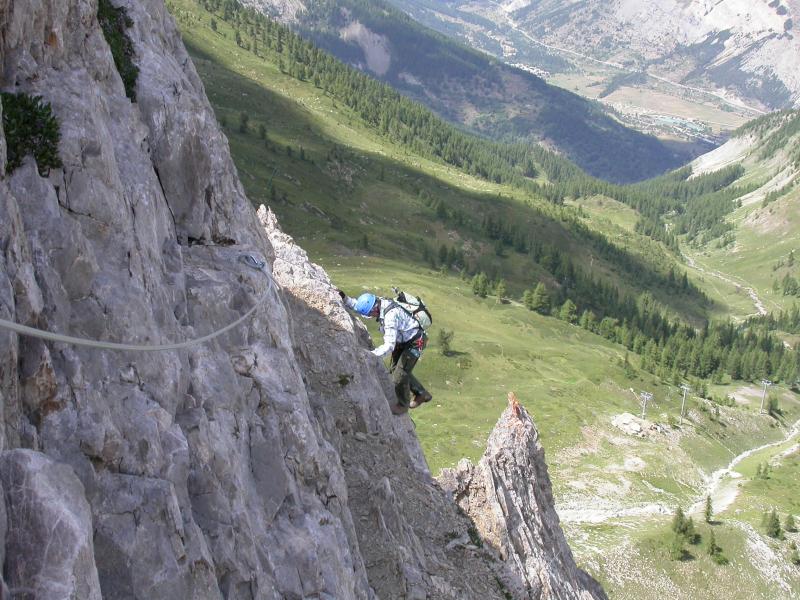 Le Rocher de l'Yret (ou des Neyzets): serreche12.jpg