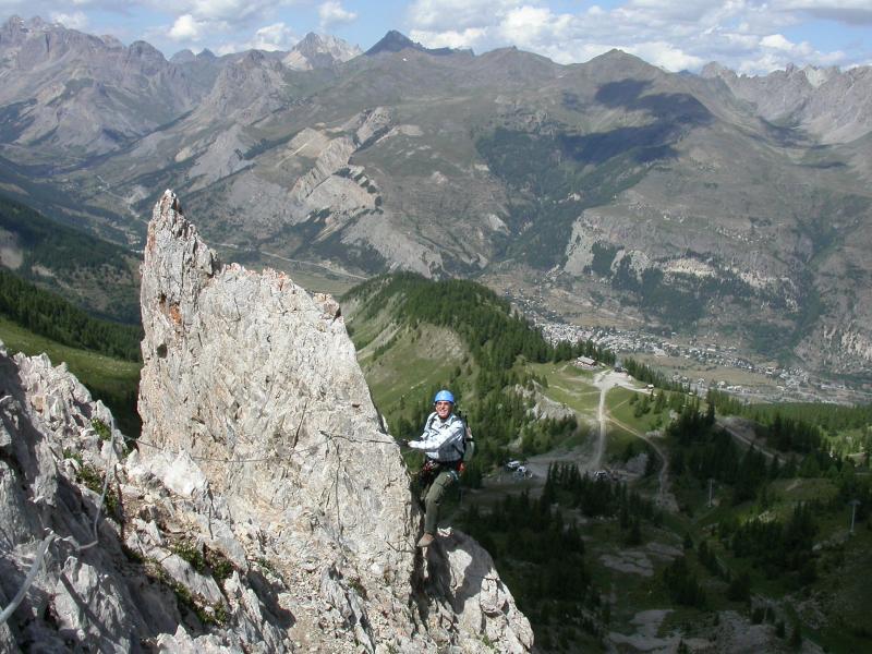 Le Rocher de l'Yret (ou des Neyzets): serreche15.jpg
