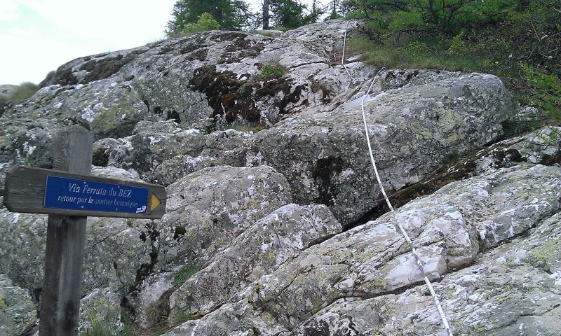 Le Rocher du Bez: serrechevalier010.jpg