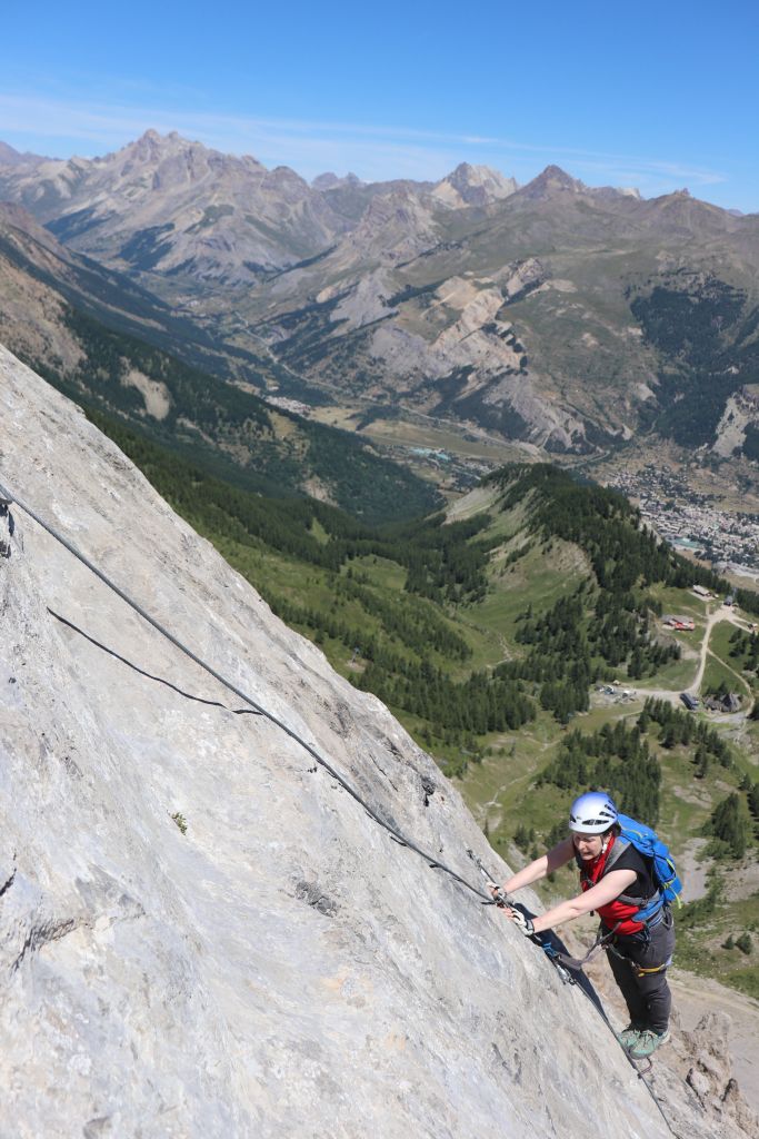 Le Rocher de l'Yret (ou des Neyzets): serrechevalier034.jpg